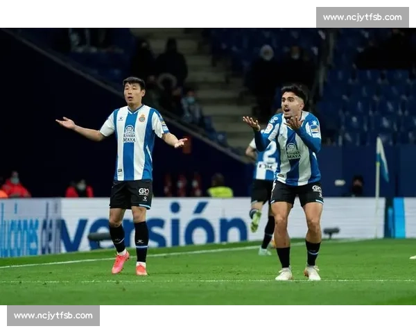 西班牙对阵捷克欧洲杯强强对话焦点之战前瞻技战术博弈与晋级前景